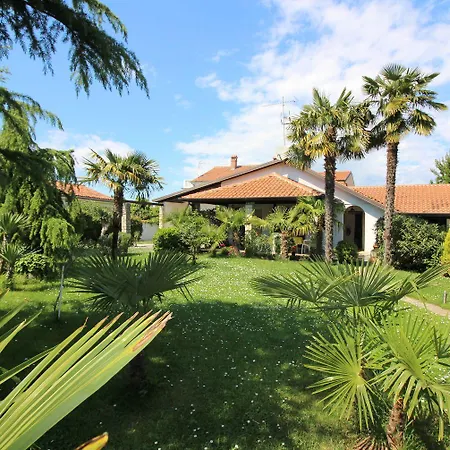 Prázdninový dům Hundefreundliches Mit Mediterranem Garten Und Nur 650 Meter Zum *